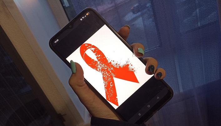 «Горячая линия» по профилактике ВИЧ начала работу в Мурманской области